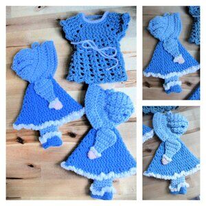 Vintage Homemade 3 Piece Crochet Hanging Decor